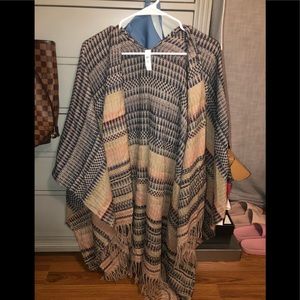 BP over the shoulder. Shawl. Barely worn